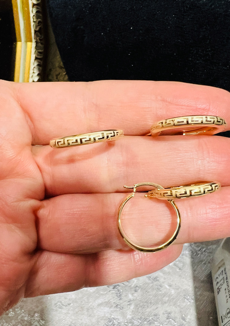 گوشواره حلقه ای ورساچه