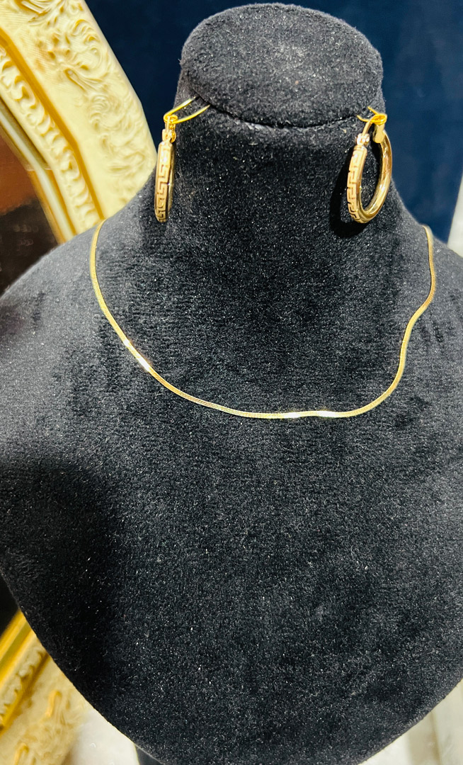 گوشواره حلقه ای ورساچه