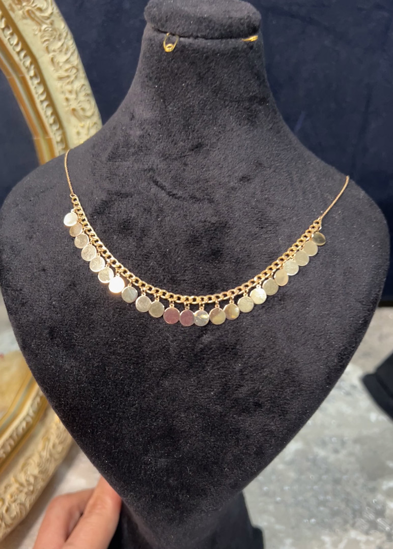 گردنبند سکه ای کارتیه